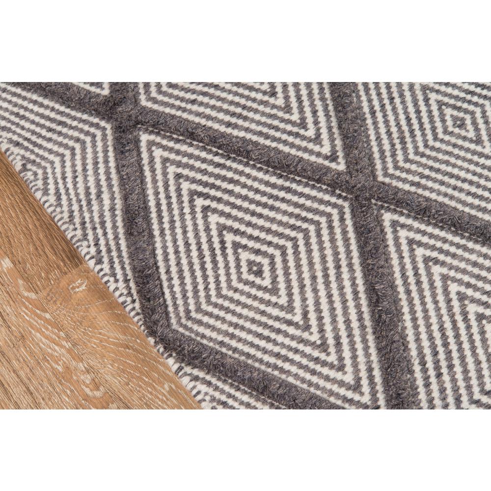 Modern Rectangle Area Rug, Charcoal, 3'9" X 5'9". Picture 3