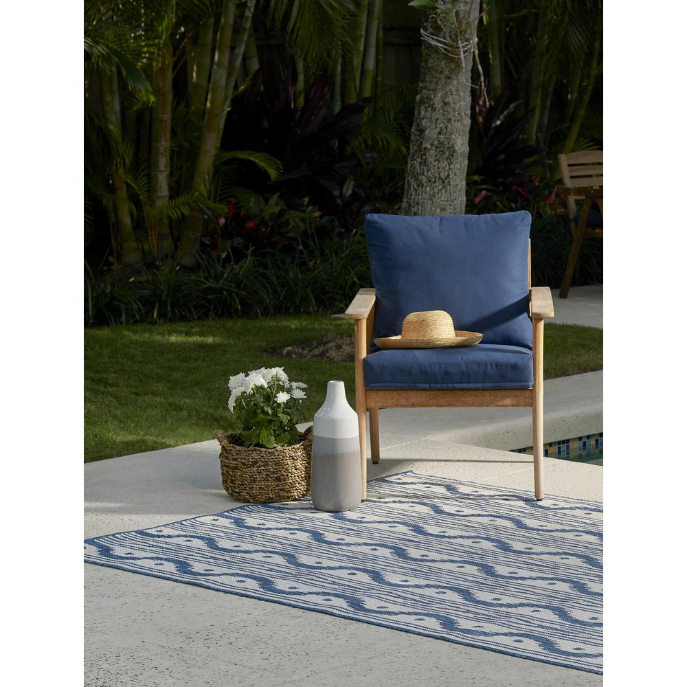 Transitional Runner Area Rug, Blue, 2'7" X 7'6" Runner. Picture 9