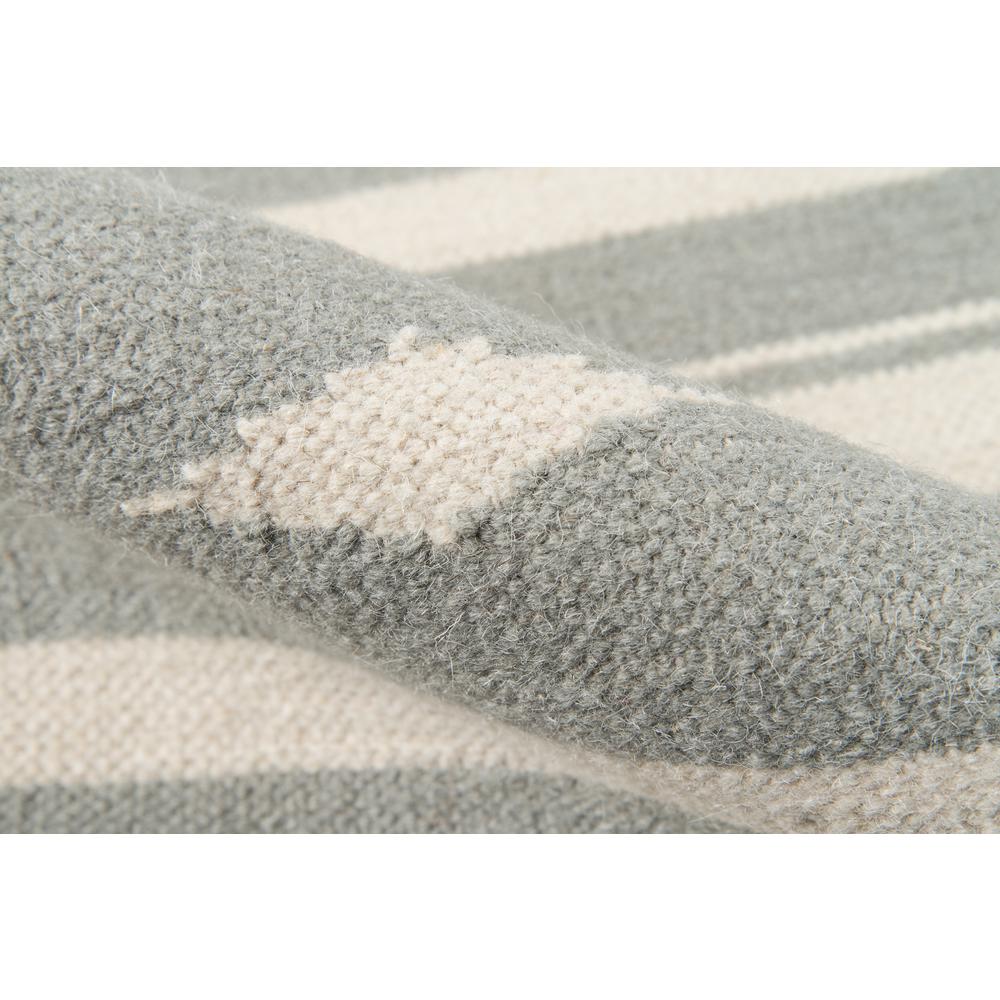 Contemporary Runner Area Rug, Grey, 2'3" X 8' Runner. Picture 4