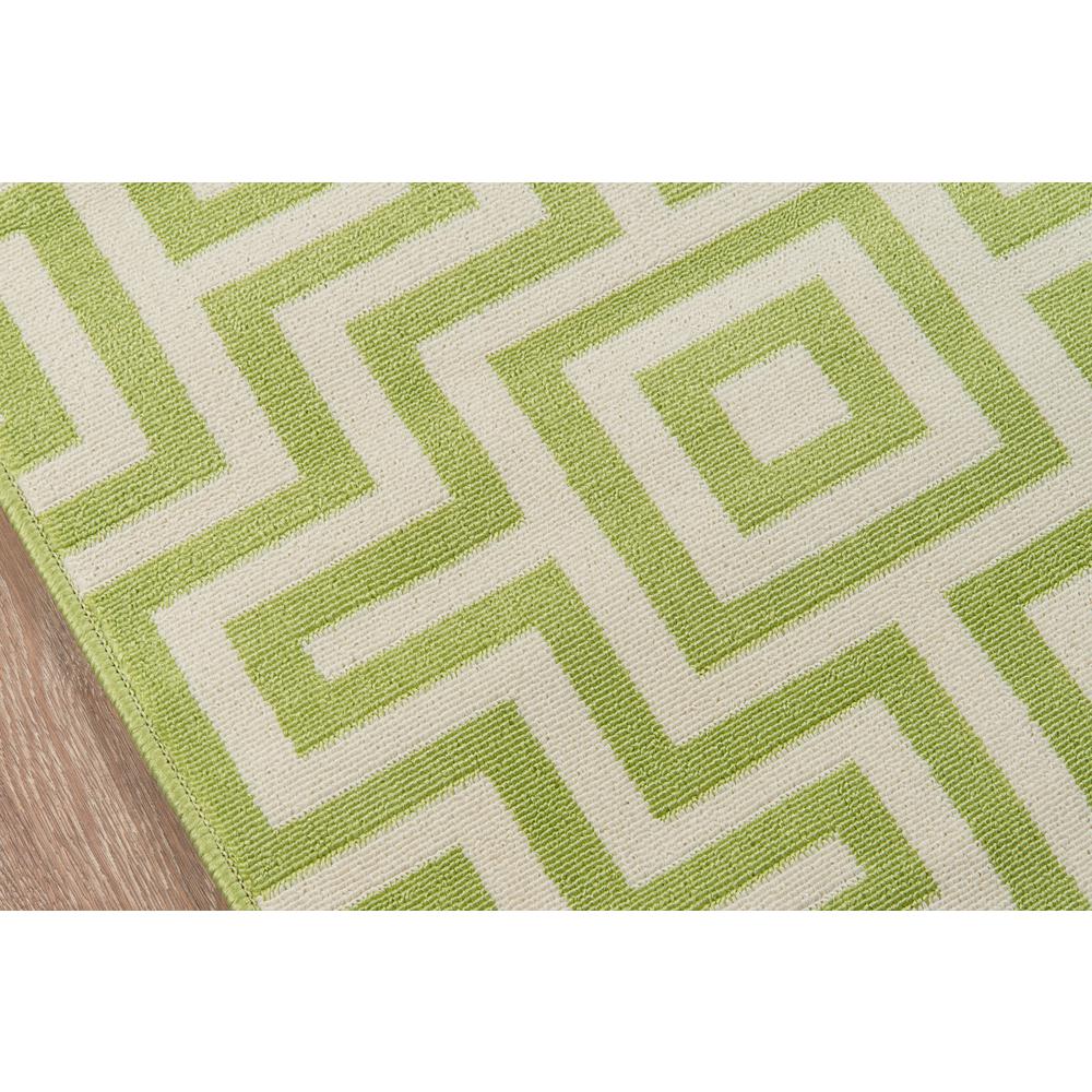 Contemporary Runner Area Rug, Green, 2'3" X 7'6" Runner. Picture 3