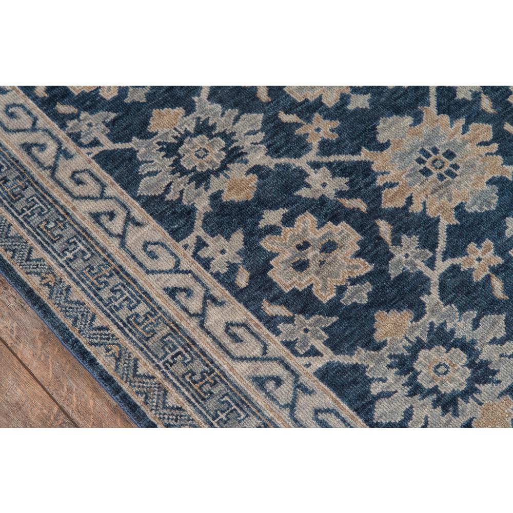 Traditional Rectangle Area Rug, Blue, 5'6" X 8'6". Picture 3
