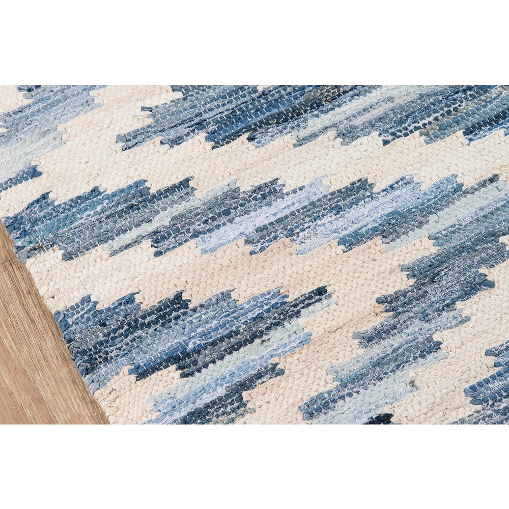 Contemporary Rectangle Area Rug, Blue, 2'6" X 4'. Picture 3