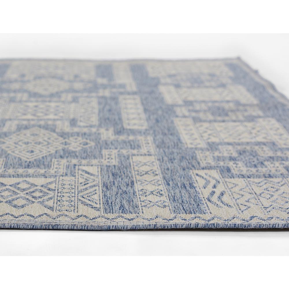 Transitional Rectangle Area Rug, Blue, 3'3" X 5'. Picture 3