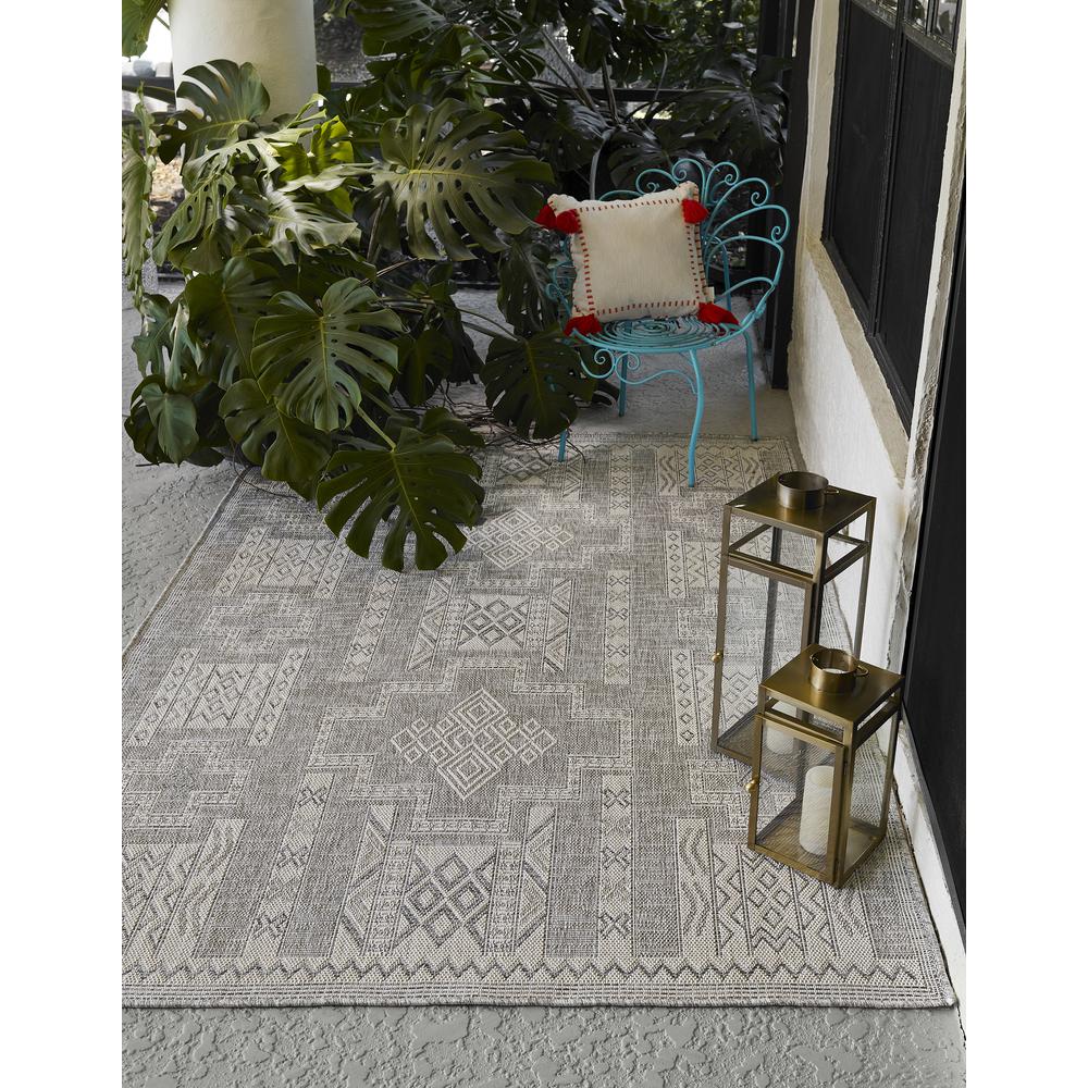 Transitional Rectangle Area Rug, Grey, 3'3" X 5'. Picture 9