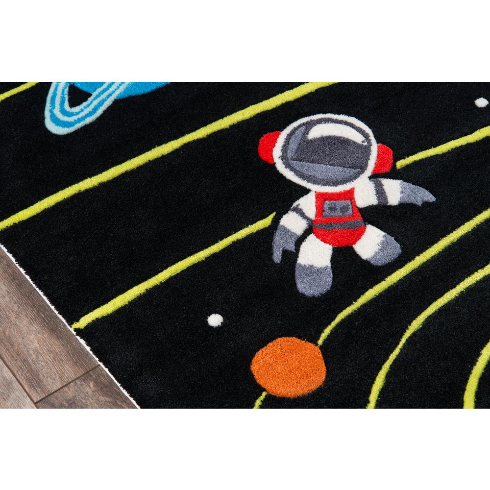 Lil Mo Whimsy Area Rug, Black, 4' X 6'. Picture 3
