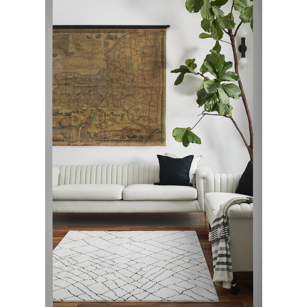 Contemporary Rectangle Area Rug, Ivory, 3'11" X 5'7". Picture 11