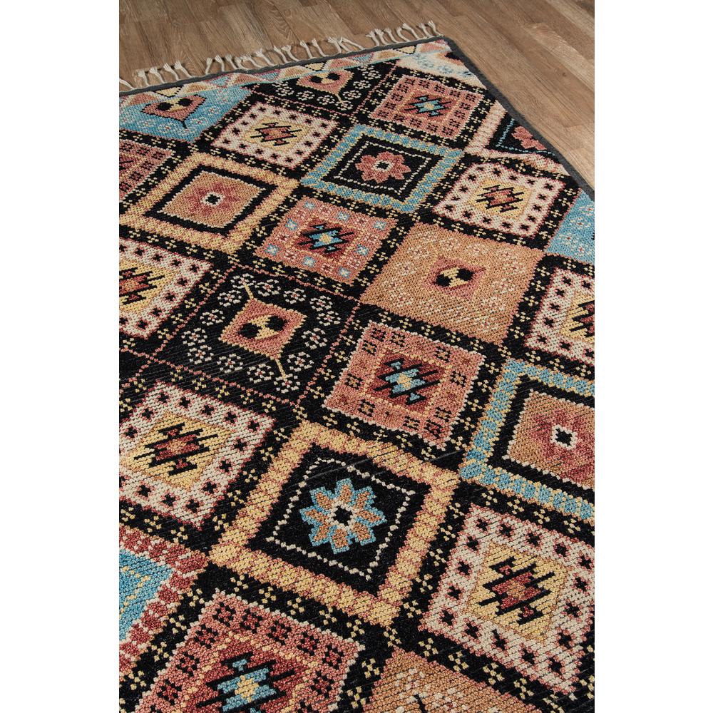 Traditional Rectangle Area Rug, Black, 3'6" X 5'6". Picture 2