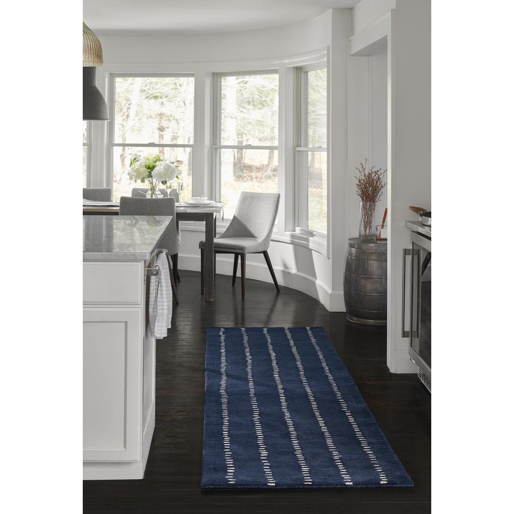 Contemporary Rectangle Area Rug, Navy, 3'6" X 5'6". Picture 13