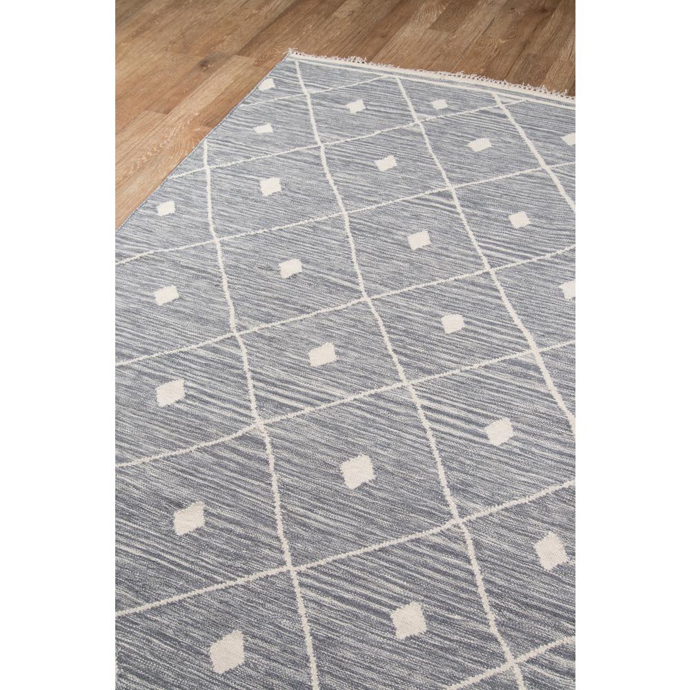 Thompson Area Rug, Grey, 3'6" X 5'6". Picture 2