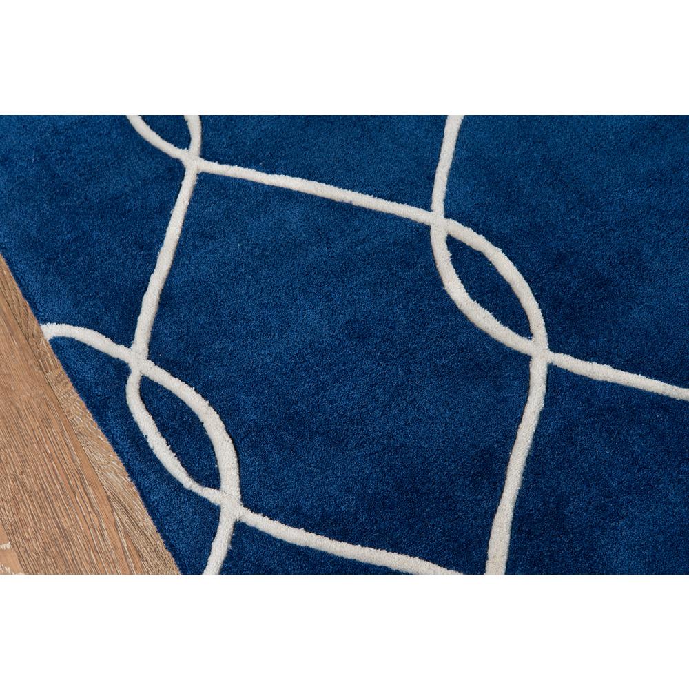 Contemporary Rectangle Area Rug, Navy, 5' X 7'6". Picture 3