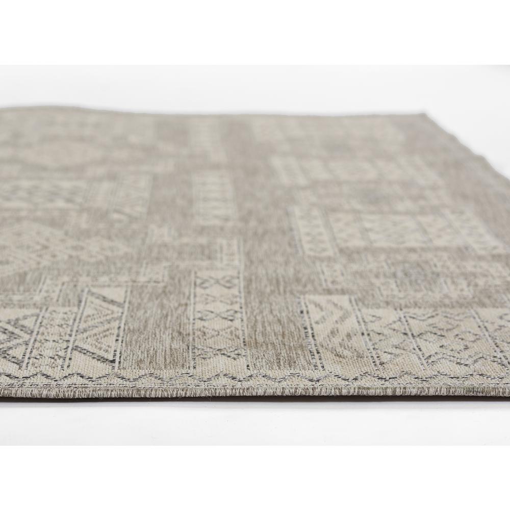 Transitional Rectangle Area Rug, Grey, 4'1" X 6'. Picture 3