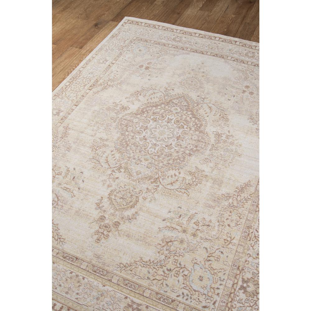 Traditional Rectangle Area Rug, Ivory, 5'3" X 7'3". Picture 2