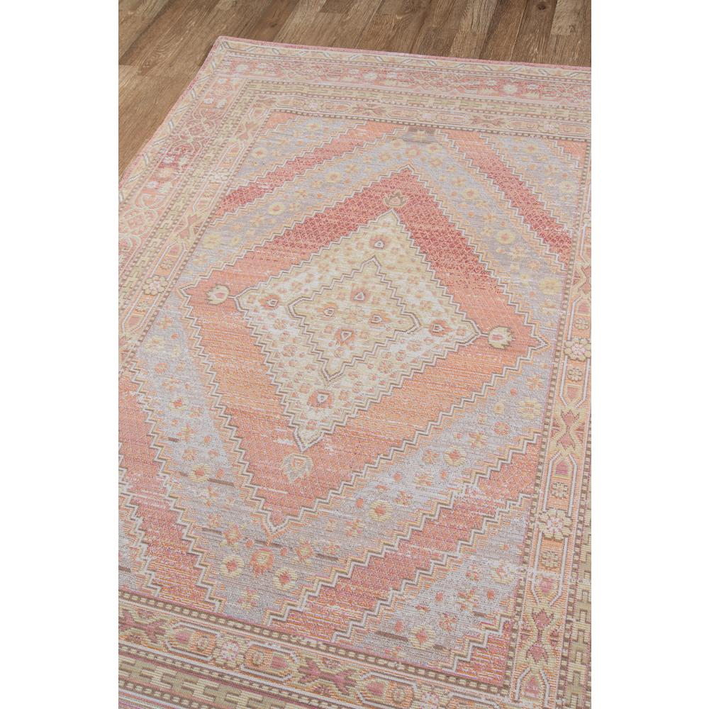 Traditional Rectangle Area Rug, Pink, 5'3" X 7'3". Picture 2
