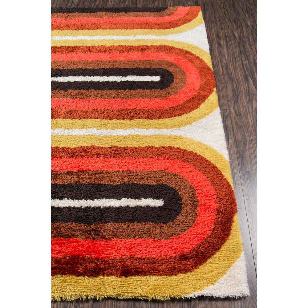 Modern Rectangle Area Rug, Red, 5' X 7'6". Picture 2
