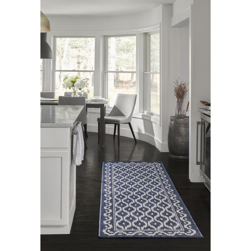 Contemporary Rectangle Area Rug, Blue, 4'1" X 6'. Picture 13