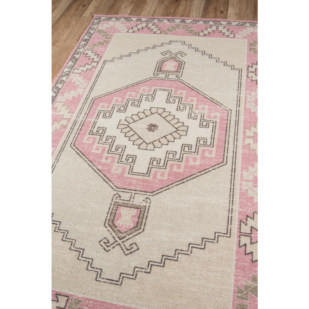 Traditional Rectangle Area Rug, Pink, 6'6" X 9'. Picture 2