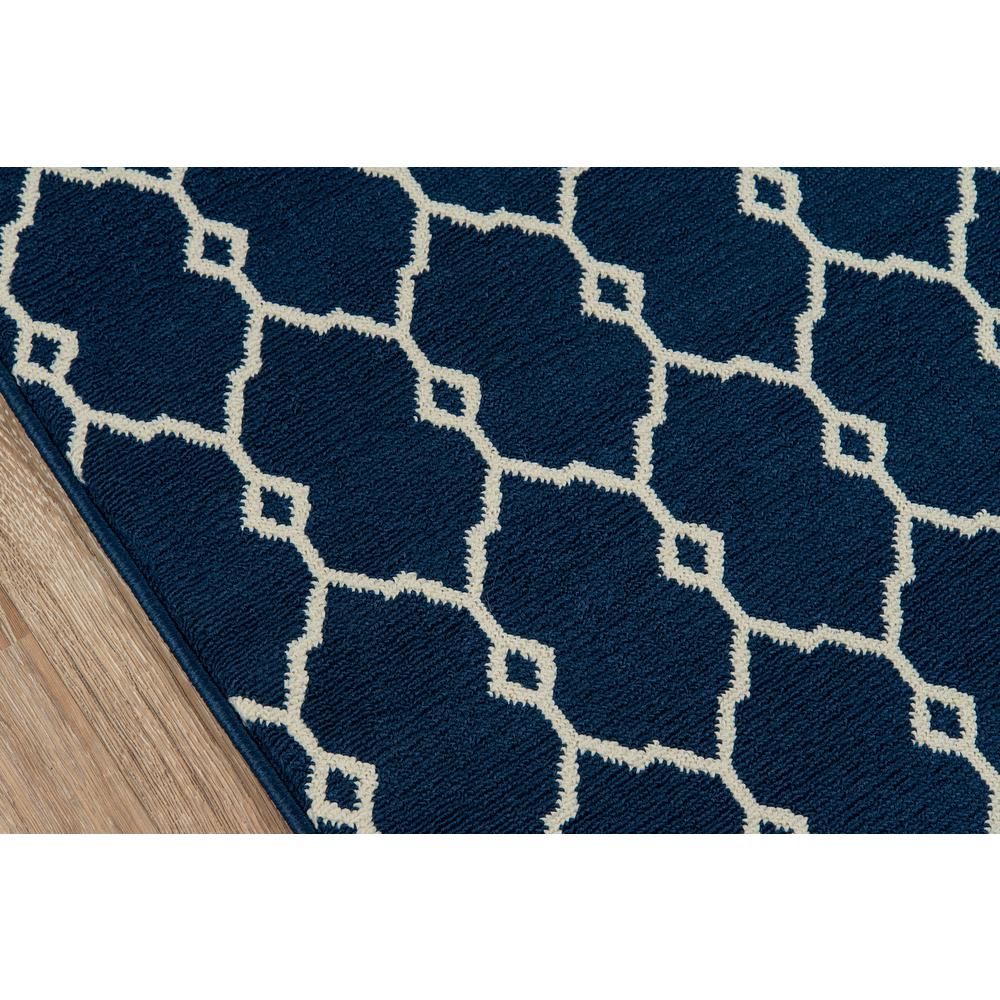 Contemporary Rectangle Area Rug, Navy, 5'3" X 7'6". Picture 3