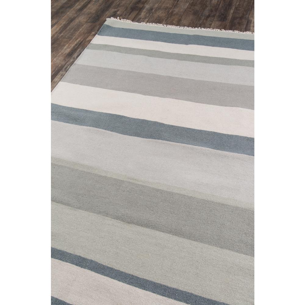 Thompson Area Rug, Grey, 9' X 12'. Picture 2
