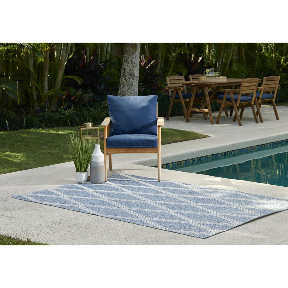 Transitional Rectangle Area Rug, Blue, 8' X 10'. Picture 10