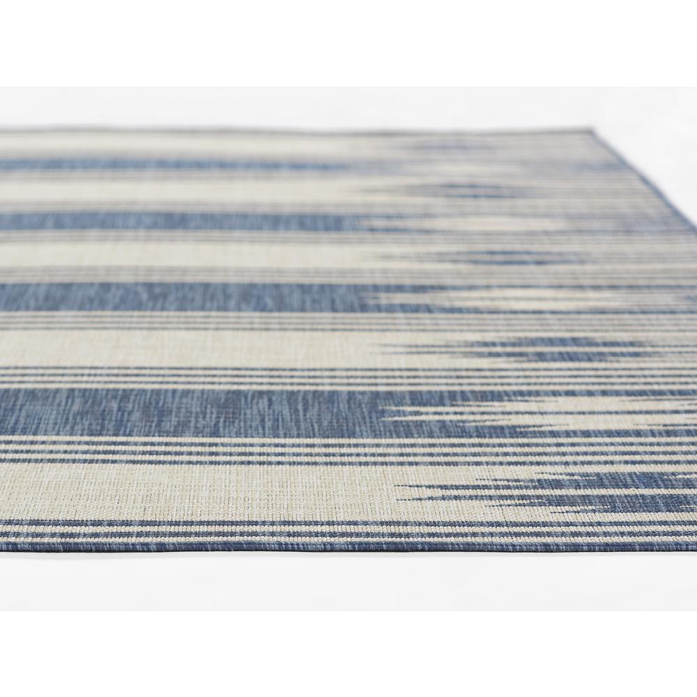 Transitional Rectangle Area Rug, Blue, 8' X 10'. Picture 3