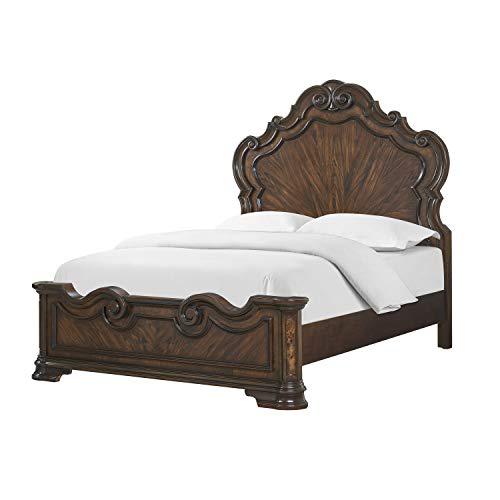 Queen Bed, Traditional Brown Cherry. Picture 1