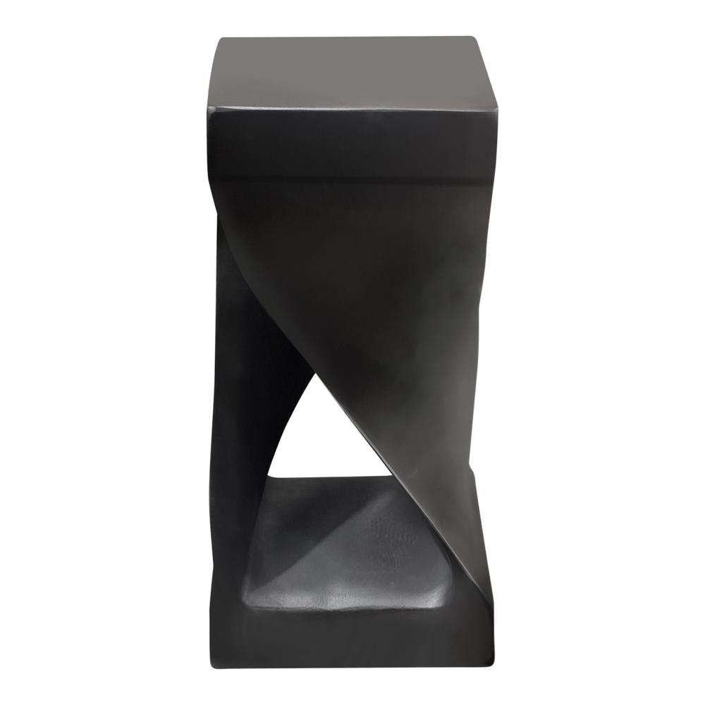 Solana Black Side Table. Picture 3