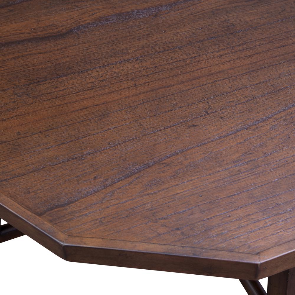 Paisley Cocktail Table Brown. Picture 4