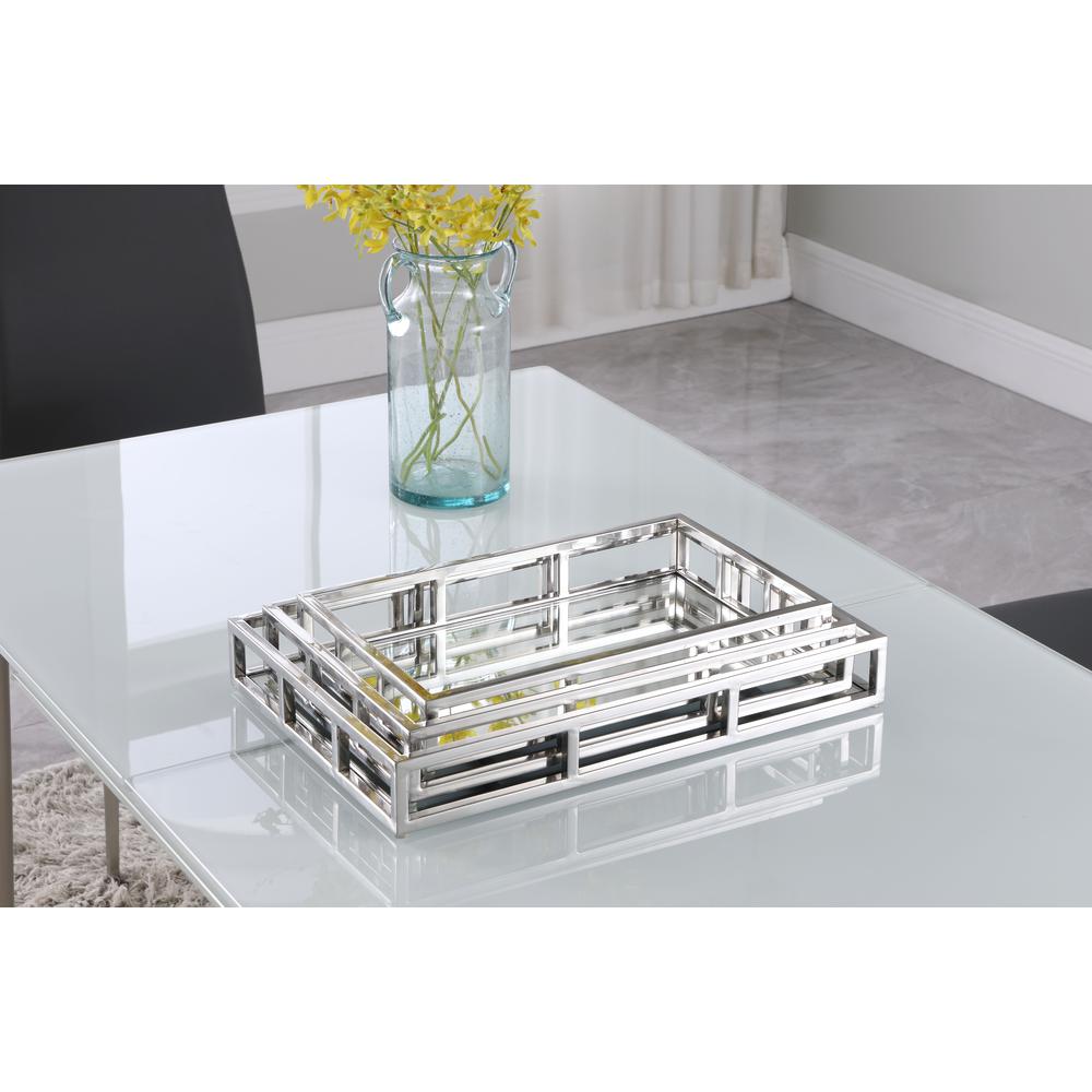 Rectangular Stainless Steel Mirrored Nesting Trays. Picture 1