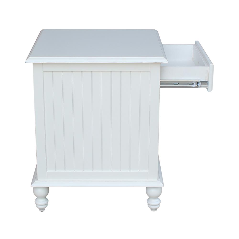 Cottage Collection End Table with Drawer in White, Beach white - hand rubbed. Picture 6