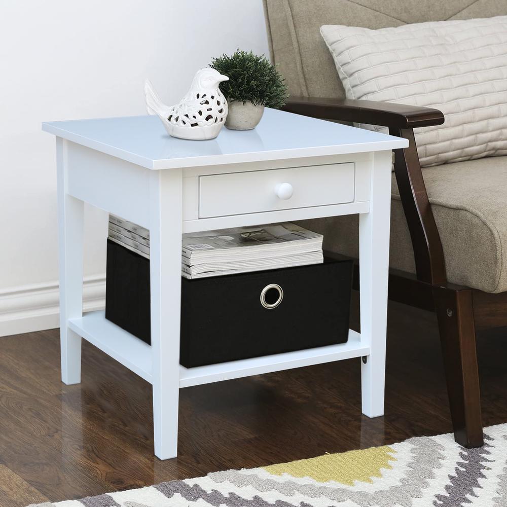 Spencer End Table in White. Picture 2