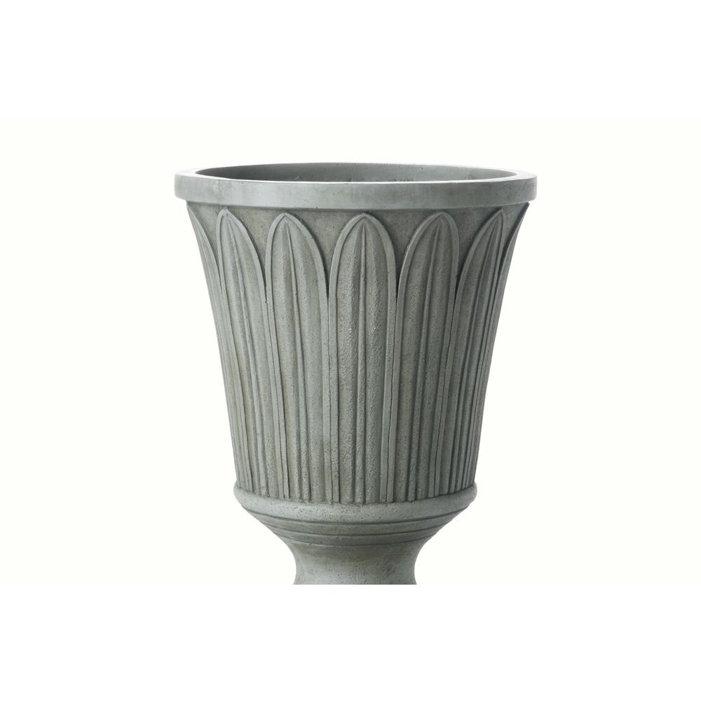Fiberstone Longleaf Urn with drain hole and plug. Picture 2
