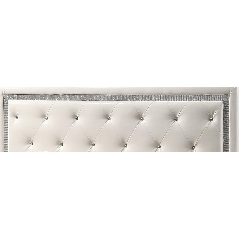 Faux Leather Storage Platform Bed, White, Queen Size. Picture 3