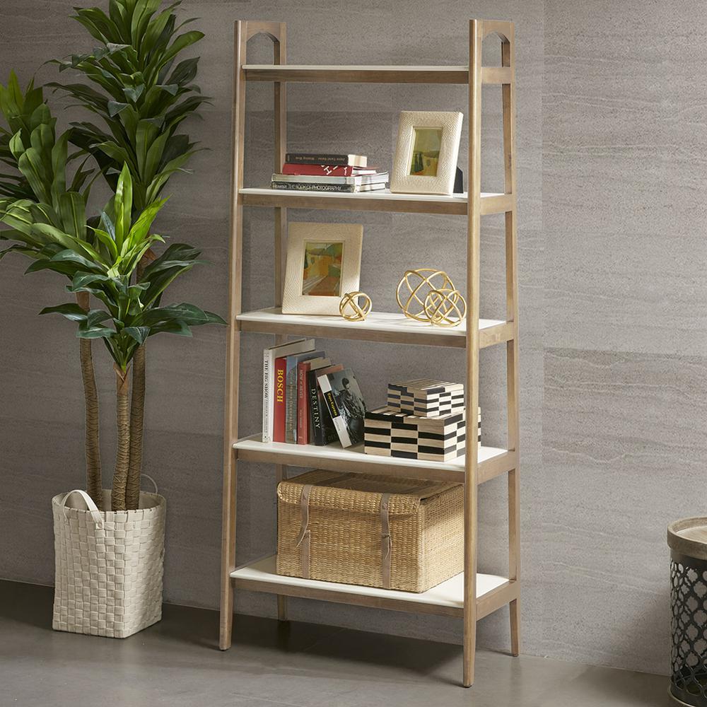 Shelf / Bookcase. Picture 4
