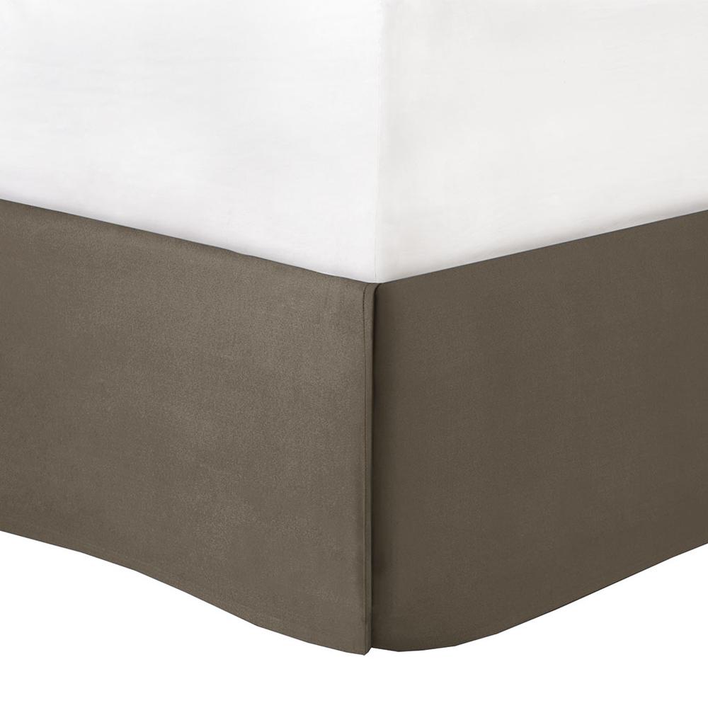 Comforter 7-Pieces Set, Modern Classic Color Block Bedding, Belen Kox. Picture 2