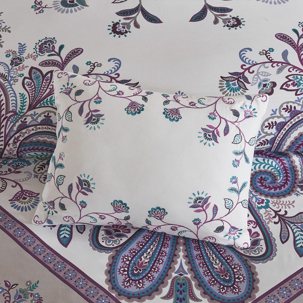 Boho Comforter Set with Bed Sheets. Picture 2