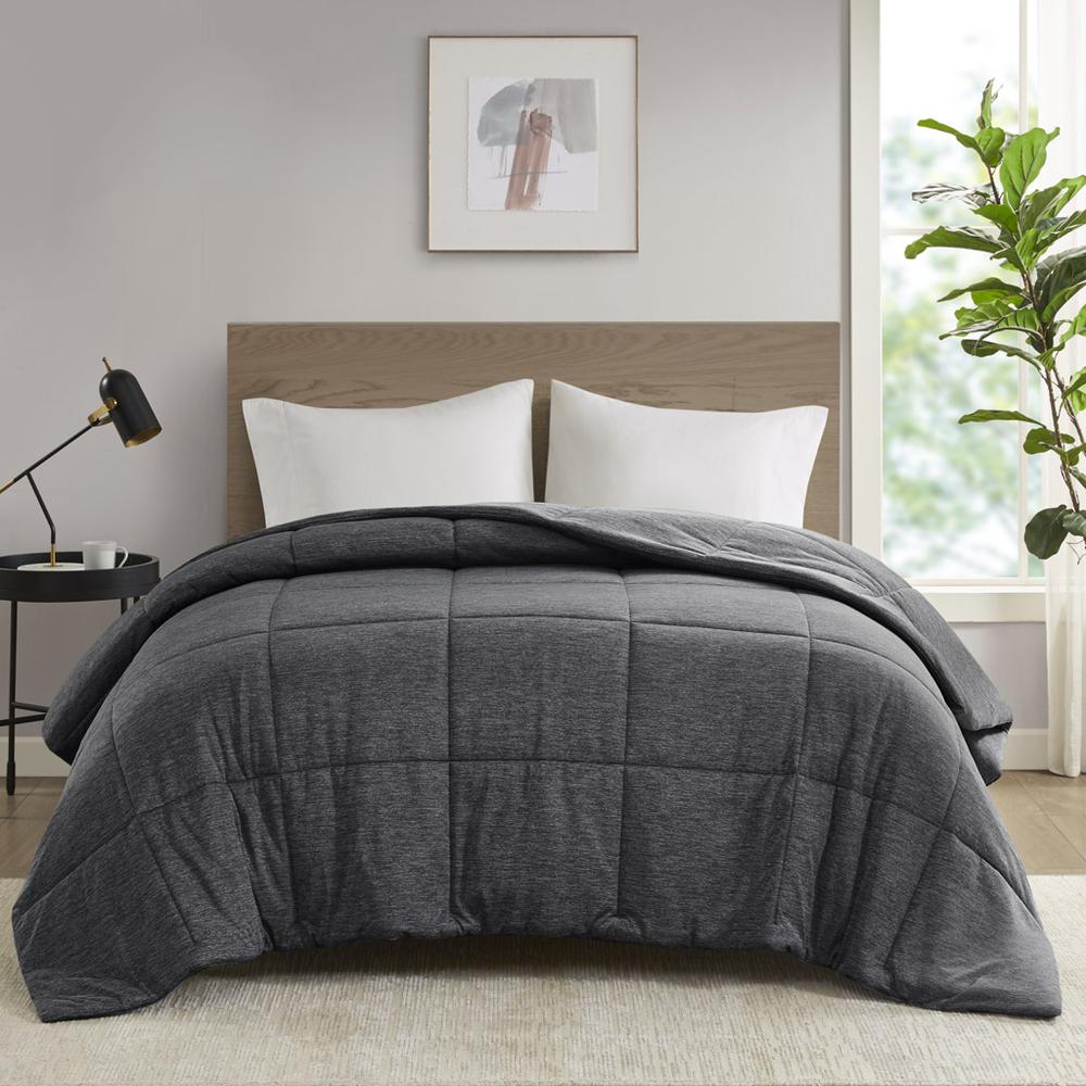Oversized Down Alternative Comforter. Picture 4