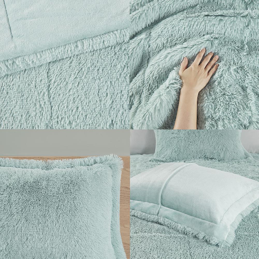 Shaggy Long Fur Comforter Mini Set. Picture 3