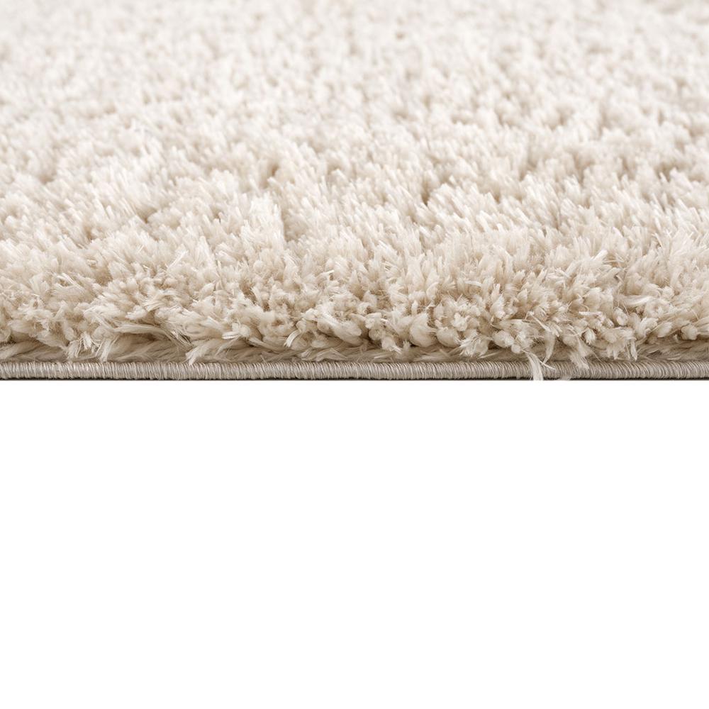 Super Soft Polyester Shag Area Rug. Picture 3