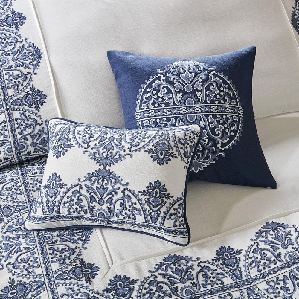 Off-White/Blue Embroidered Comforter Set, Belen Kox. Picture 8