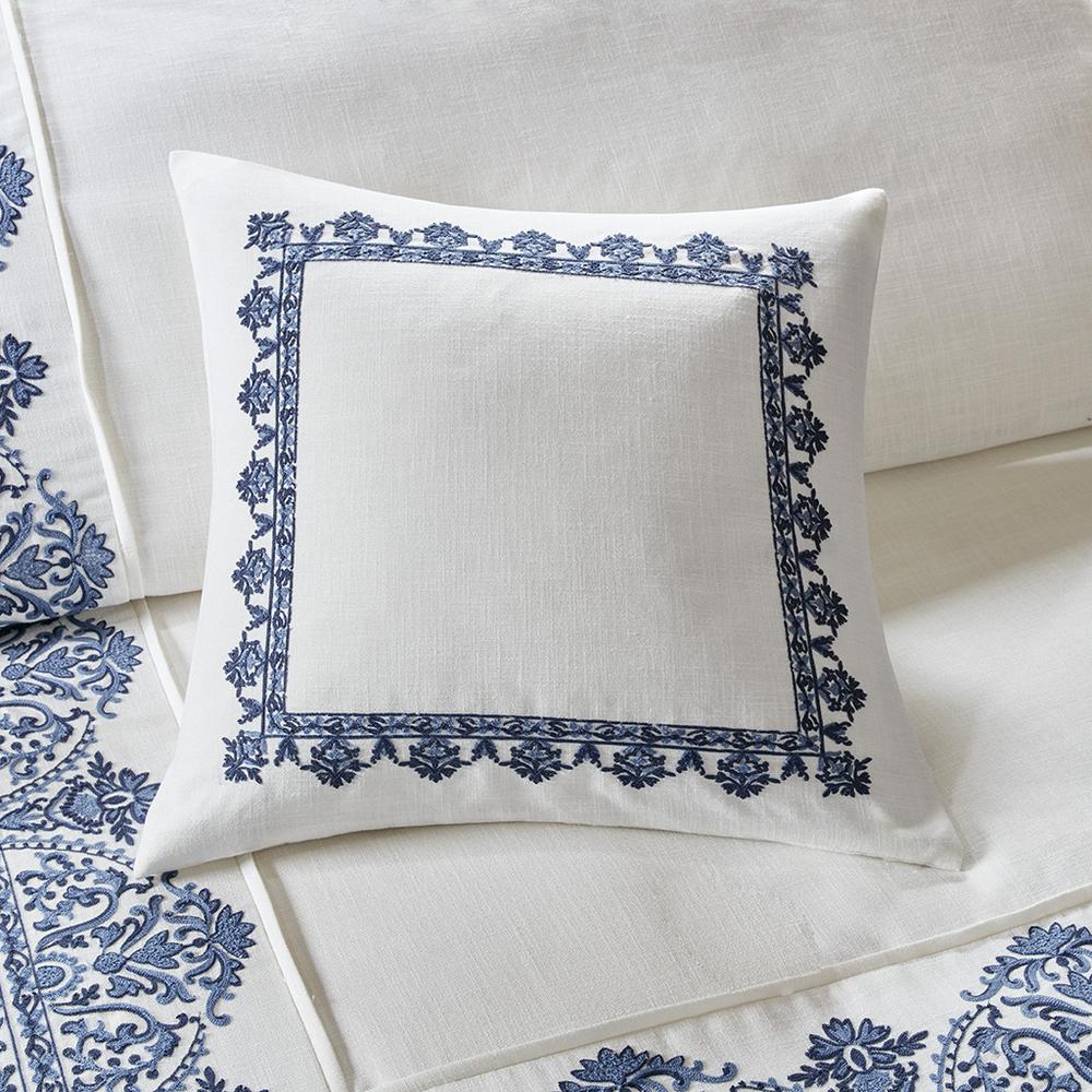 Off-White/Blue Embroidered Comforter Set, Belen Kox. Picture 3