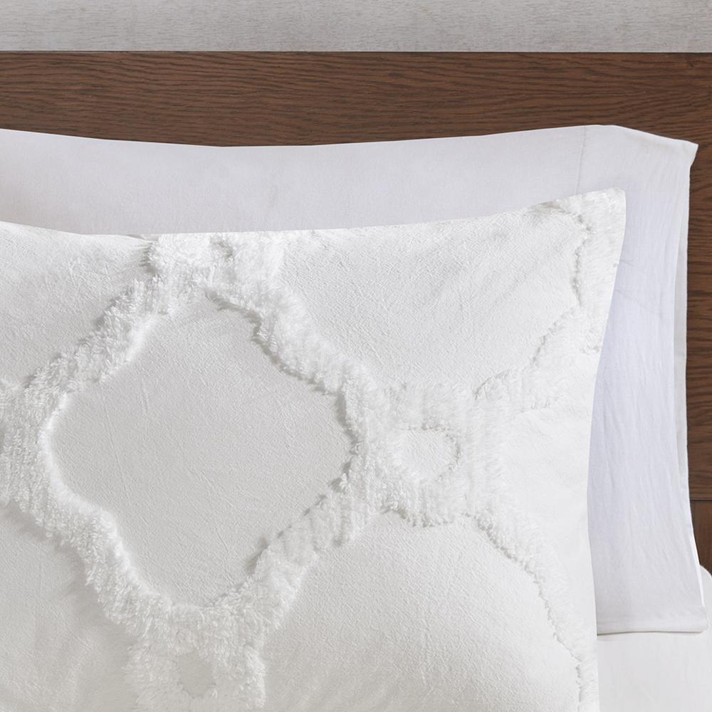 3 Piece Tufted Cotton Chenille Geometric Comforter Set. Picture 1