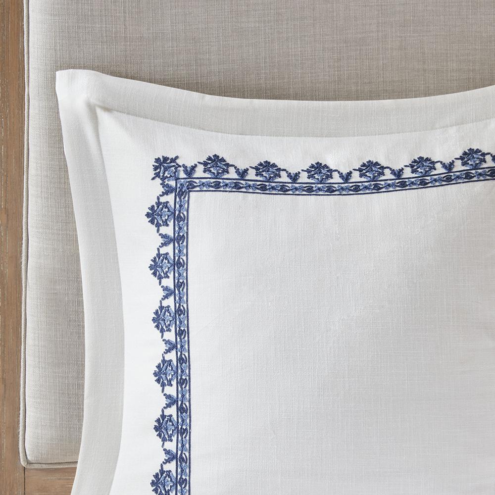 Off-White/Blue Embroidered Comforter Set, Belen Kox. Picture 4