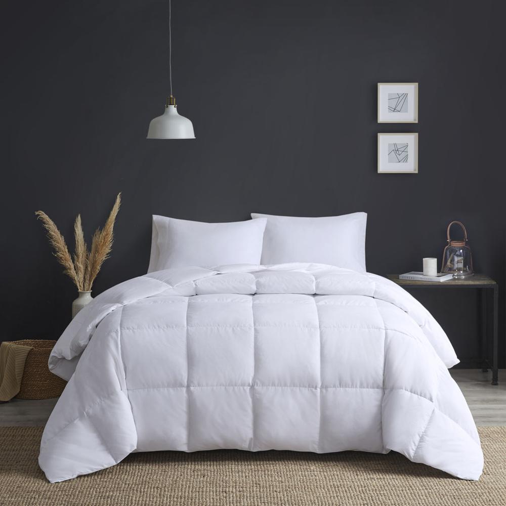 Goose Feather and Down Oversize Comforter. Picture 4