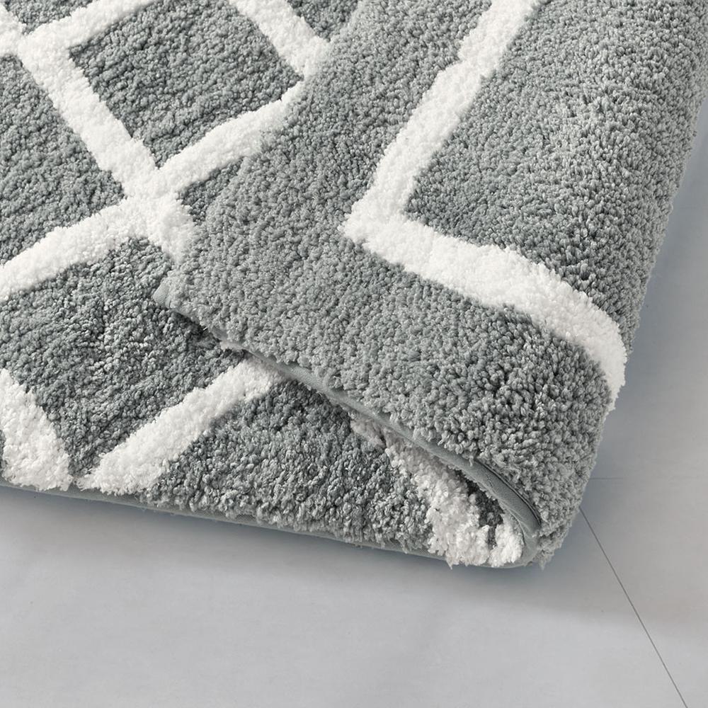Reversible High Pile Tufted Microfiber Bath Rug. Picture 3
