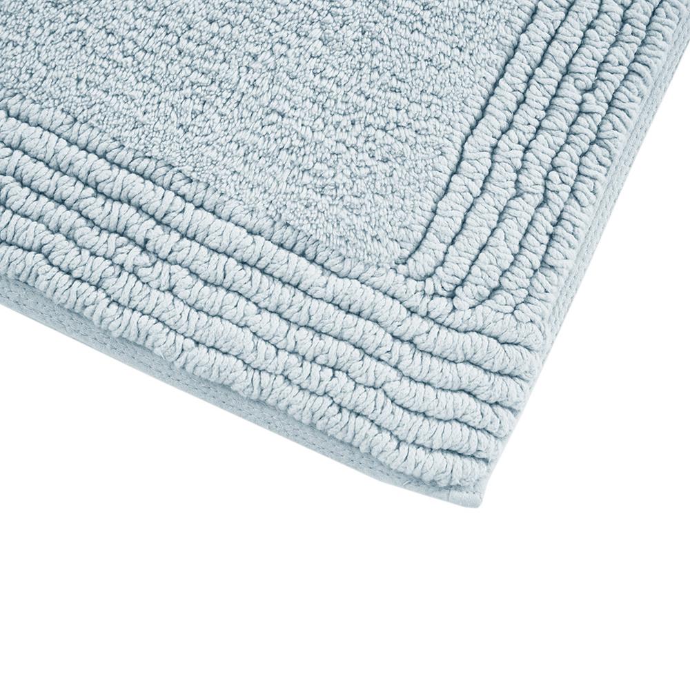 100% Cotton Tufted 3000 GSM Reversible Bath Rug. Picture 1