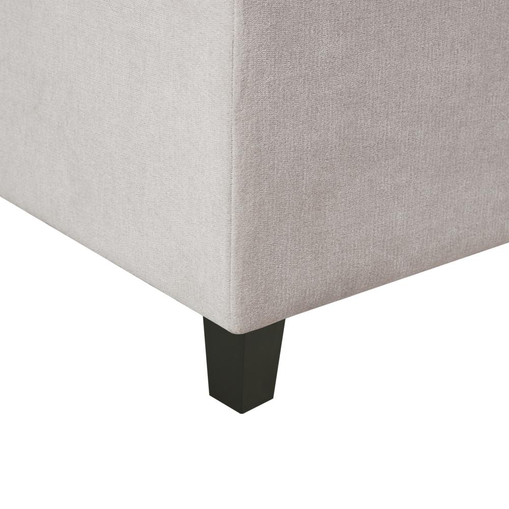 Tufted Top Soft Close Storage Bench. Picture 1
