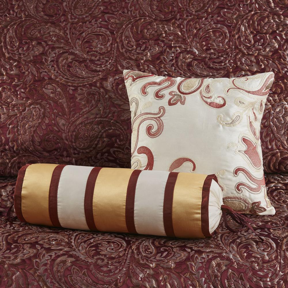 5 Piece Jacquard Bedspread Set with Throw Pillows. Picture 5