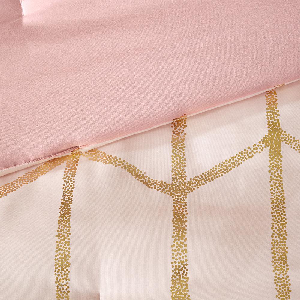 Enchanting Blush and Gold Geometric Comforter Set, Belen Kox. Picture 3