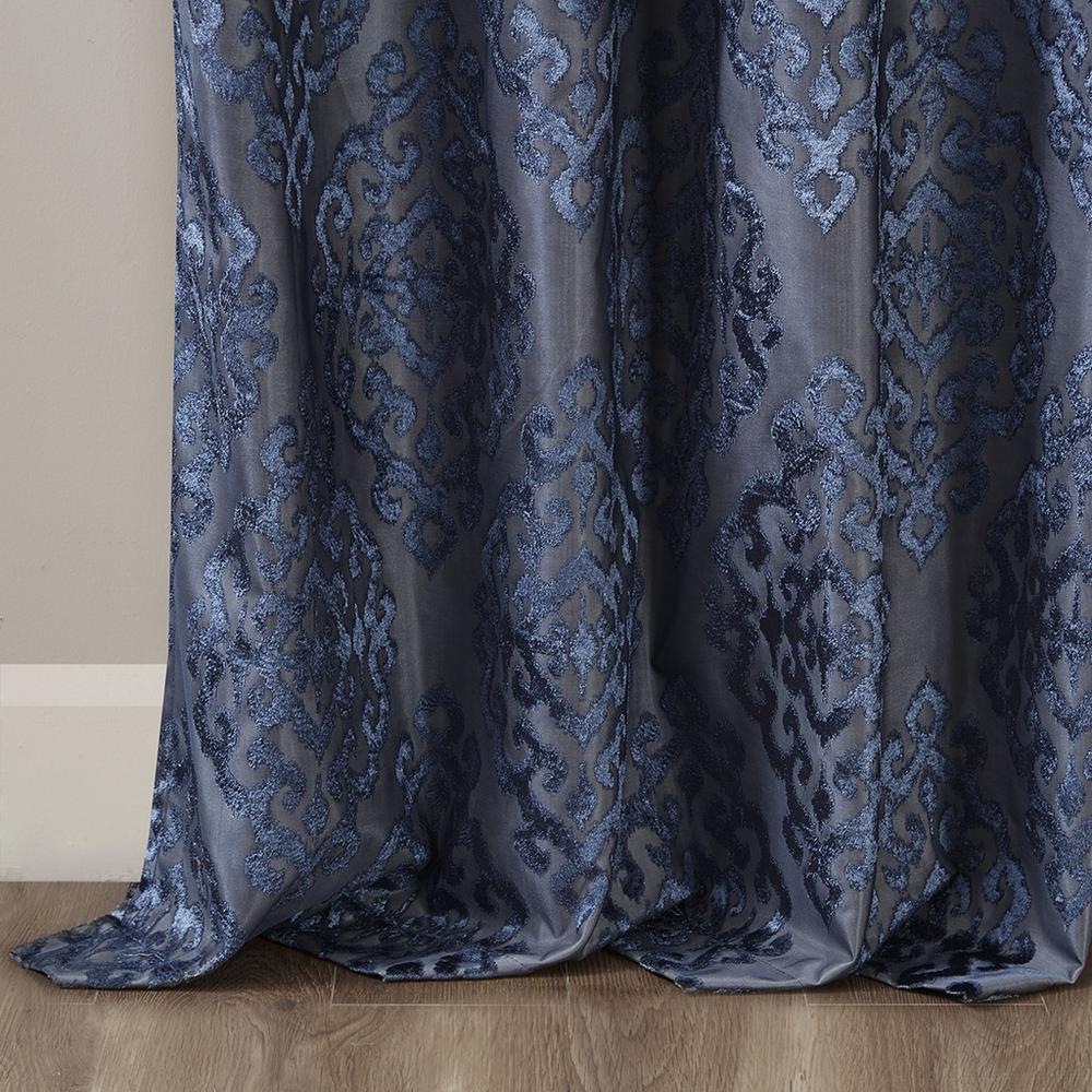 Knitted Jacquard Damask Total Blackout Grommet Top Curtain Panel. Picture 3