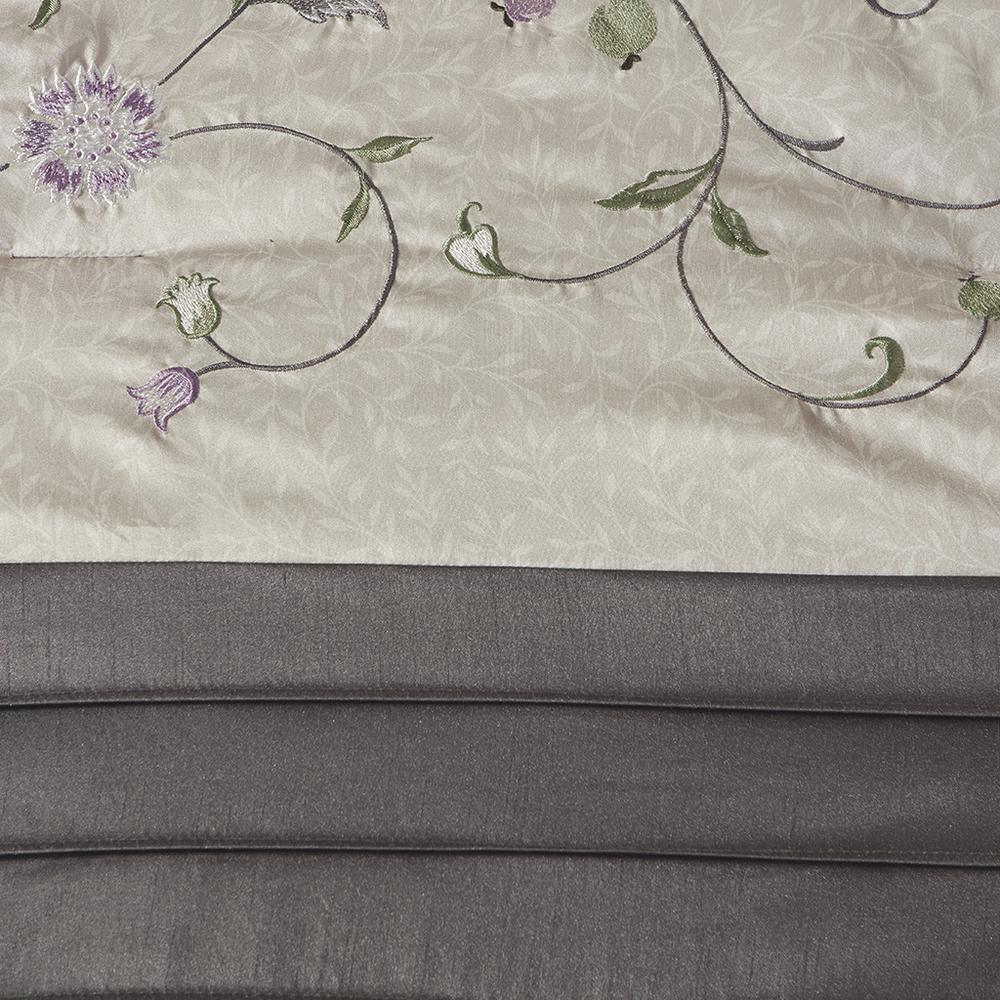 Embroidered 7 Piece Comforter Set. Picture 1